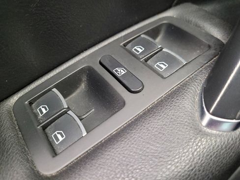 Used 2016 Volkswagen Passat 1.8T SE image 27