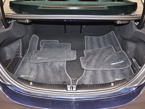 Used 2021 Mercedes-Benz C 300 4MATIC Sedan image 40