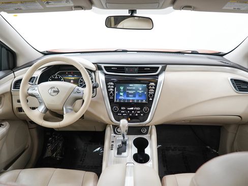 Used 2016 Nissan Murano SV AWD/4WD image 13