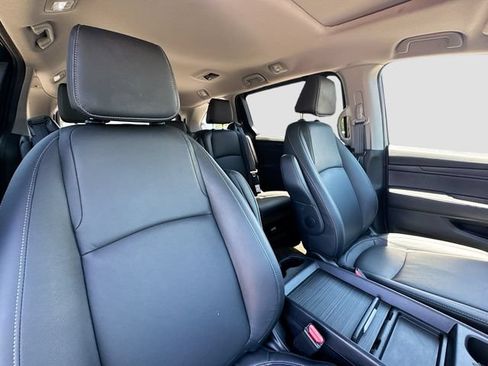 Certified 2024 Honda Odyssey EX-L image 30
