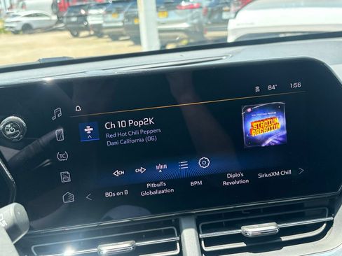 Used 2025 Chevrolet Trax LT FWD image 20