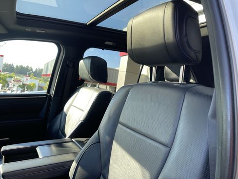 Certified 2023 Toyota Sequoia Platinum AWD/4WD image 17