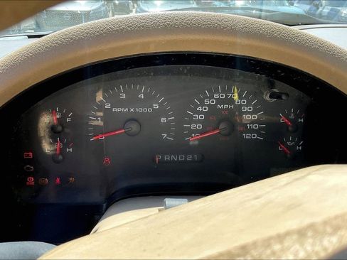 Used 2005 Ford F150 STX RWD image 23