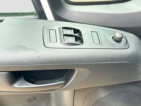 New 2025 RAM ProMaster 3500 w/ Convenience Group FWD image 17