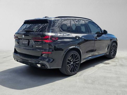 Used 2024 BMW X5 xDrive40i w/ M Sport Package AWD/4WD image 3