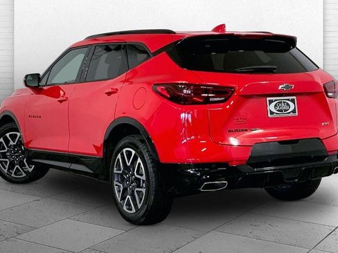 Used 2024 Chevrolet Blazer RS w/ Enhanced Convenience Package image 11