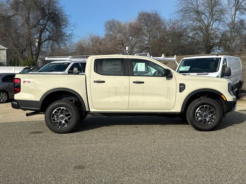 New 2025 Ford Ranger XLT w/ FX4 Off-Road Package image 2