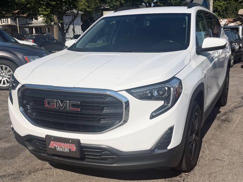 Used 2019 GMC Terrain SLE w/ Driver Convenience Package AWD/4WD image 4
