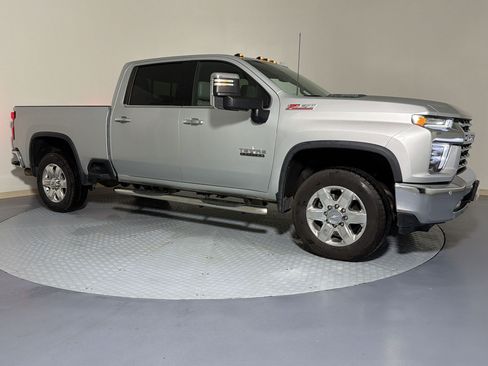 Used 2020 Chevrolet Silverado 2500 LTZ w/ LTZ Texas Edition AWD/4WD image 7