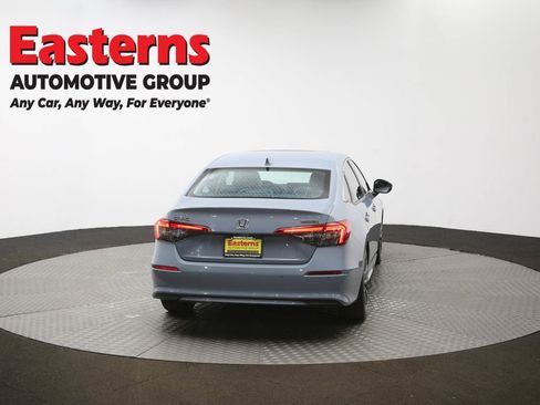 Used 2022 Honda Civic Touring image 40