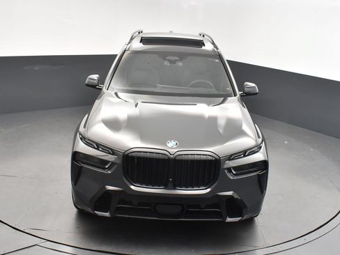Used 2026 BMW X7 xDrive40i w/ Executive Package AWD/4WD image 40