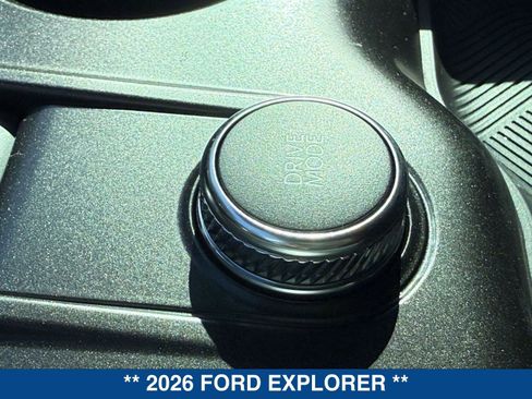 New 2026 Ford Explorer Active RWD image 32