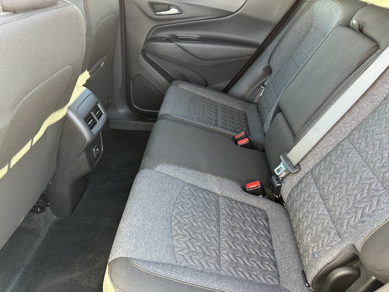 Used 2024 Chevrolet Equinox LT FWD image 21
