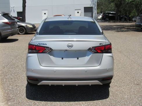 Certified 2023 Nissan Versa SV FWD image 4