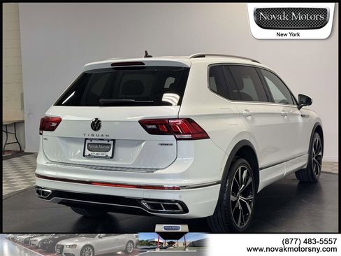 Used 2022 Volkswagen Tiguan SEL R-Line image 8