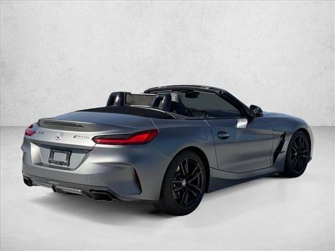 Used 2022 BMW Z4 M40i w/ Premium Package image 4