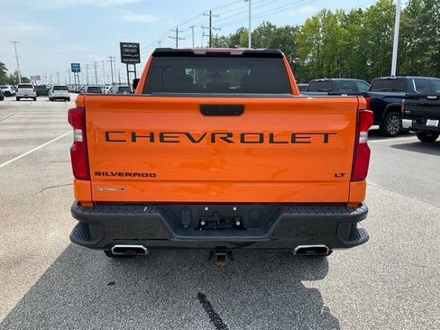 Used 2022 Chevrolet Silverado 1500 LT Trail Boss w/ LPO, Dark Essentials Package AWD/4WD image 22