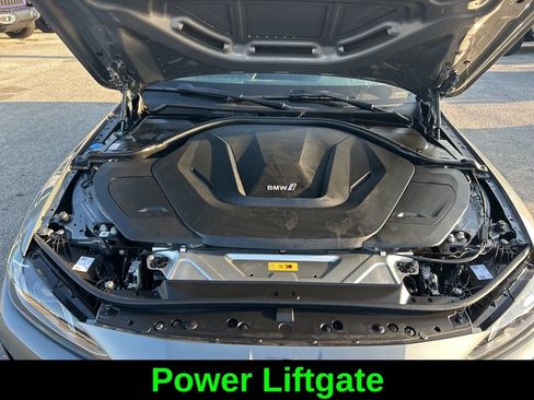 Used 2025 BMW i4 xDrive40i AWD/4WD image 19