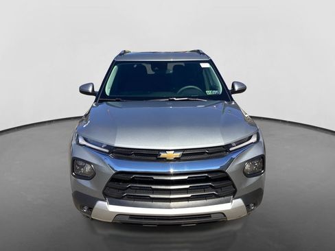 Used 2023 Chevrolet TrailBlazer LT w/ Convenience Package AWD/4WD image 2