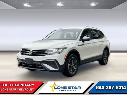 Used 2024 Volkswagen Tiguan Wolfsburg Edition image 1