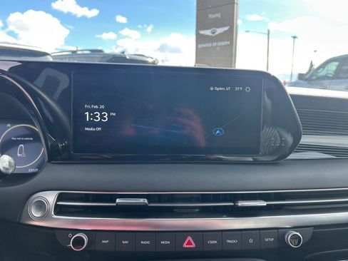 Used 2024 Hyundai Palisade Calligraphy image 19