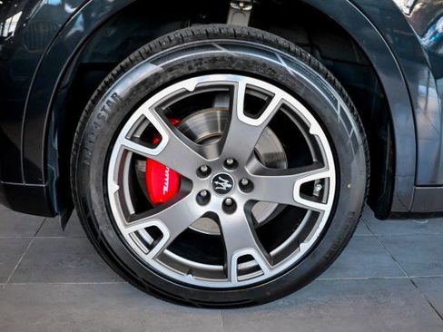 Used 2022 Maserati Levante GT image 51