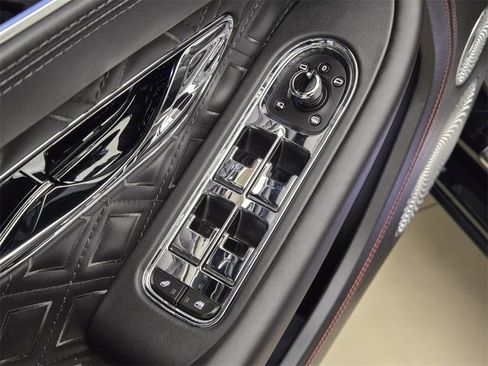 Used 2020 Bentley Continental GT image 37