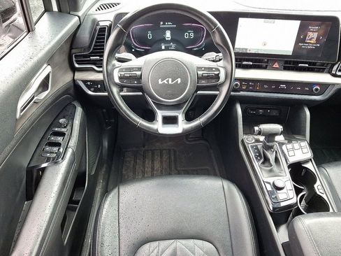 Certified 2023 Kia Sportage X-Line w/ X-Line Premium Package image 12