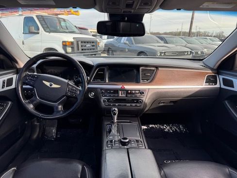 Used 2015 Hyundai Genesis 3.8 w/ Option Group 04 image 16