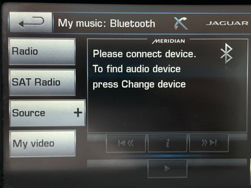 Used 2016 Jaguar F-TYPE Convertible image 27