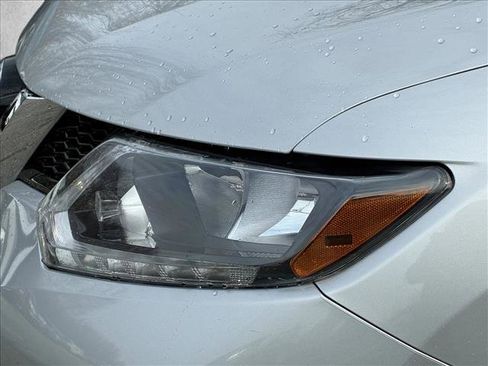 Used 2014 Nissan Rogue SL image 10