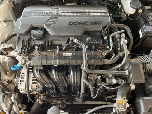 Used 2025 Kia K4 LXS image 31