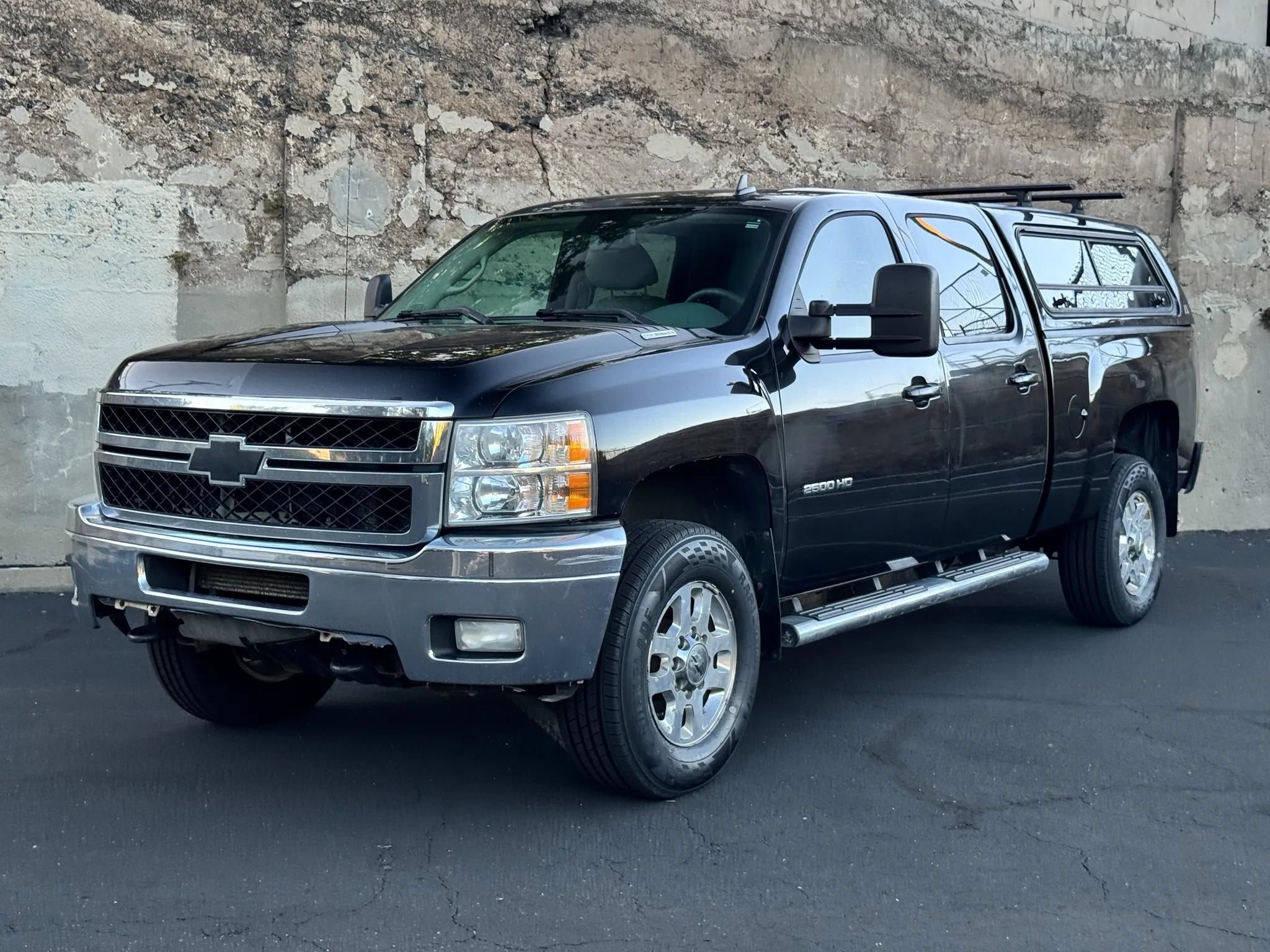 Used 2012 Chevrolet Silverado 2500 LTZ w/ LTZ Plus Package AWD/4WD image 8