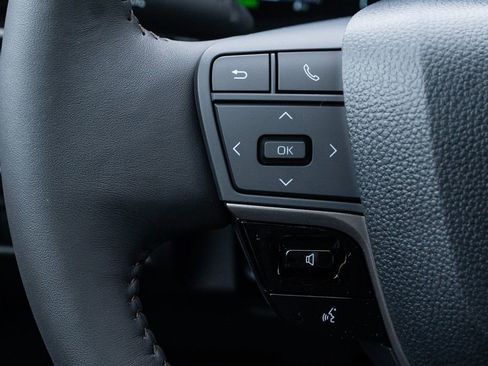 New 2026 Toyota Camry XLE FWD image 18