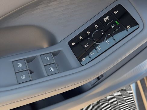 New 2026 Audi A6 Premium Plus AWD/4WD image 15