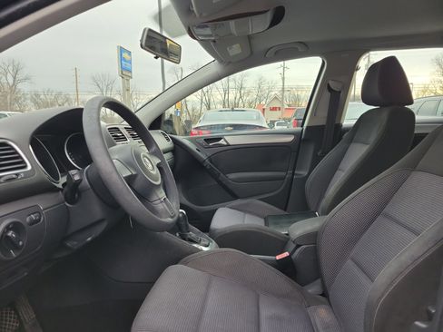 Used 2013 Volkswagen Golf 4-Door image 15