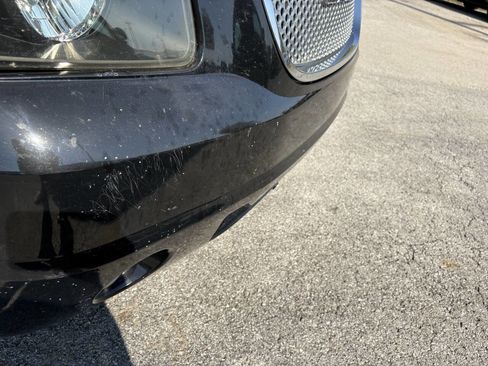 Used 2011 GMC Yukon Denali image 7