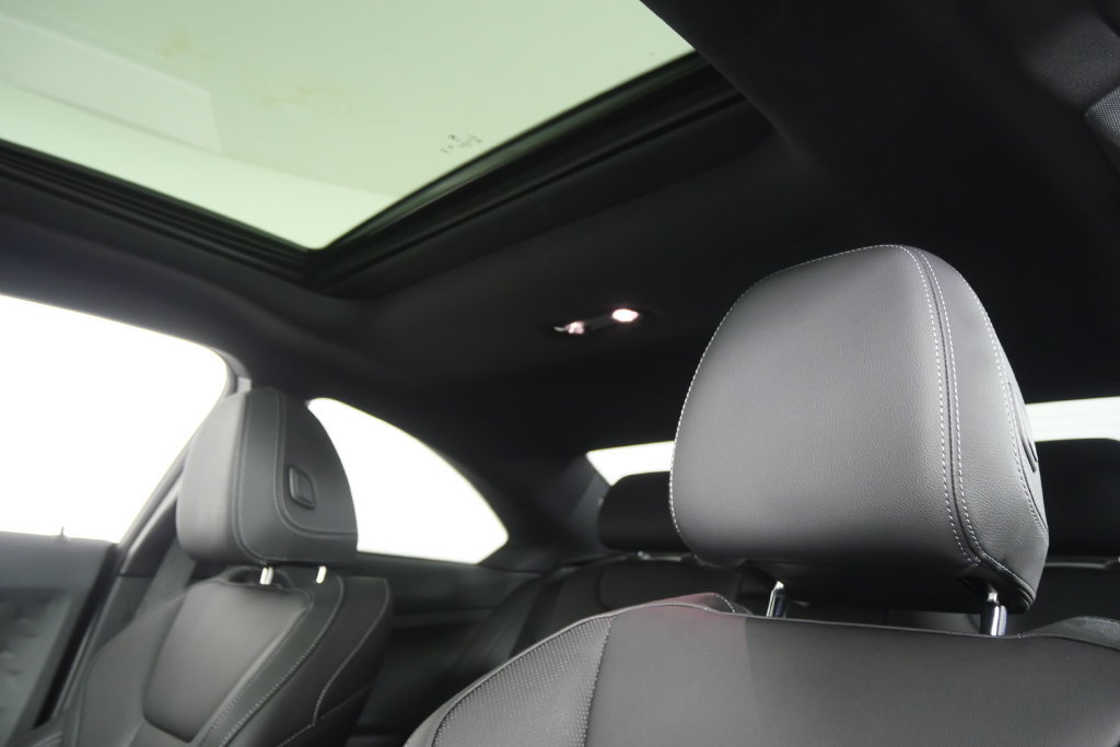 Certified 2023 BMW 230i Coupe w/ Premium Package RWD image 12