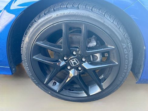 Used 2023 Honda Civic Sport image 28