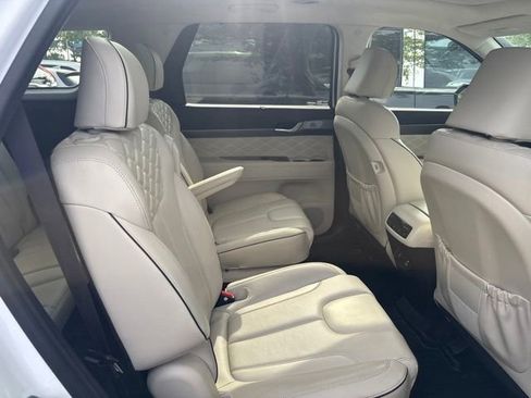 Used 2021 Hyundai Palisade Calligraphy w/ Winter Package AWD/4WD image 8