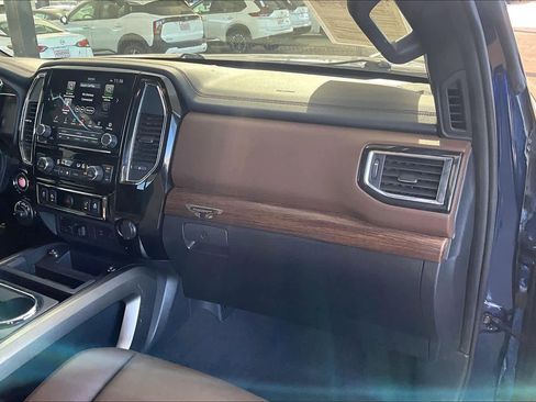 Used 2023 Nissan Titan Platinum Reserve w/ Moonroof Package image 17