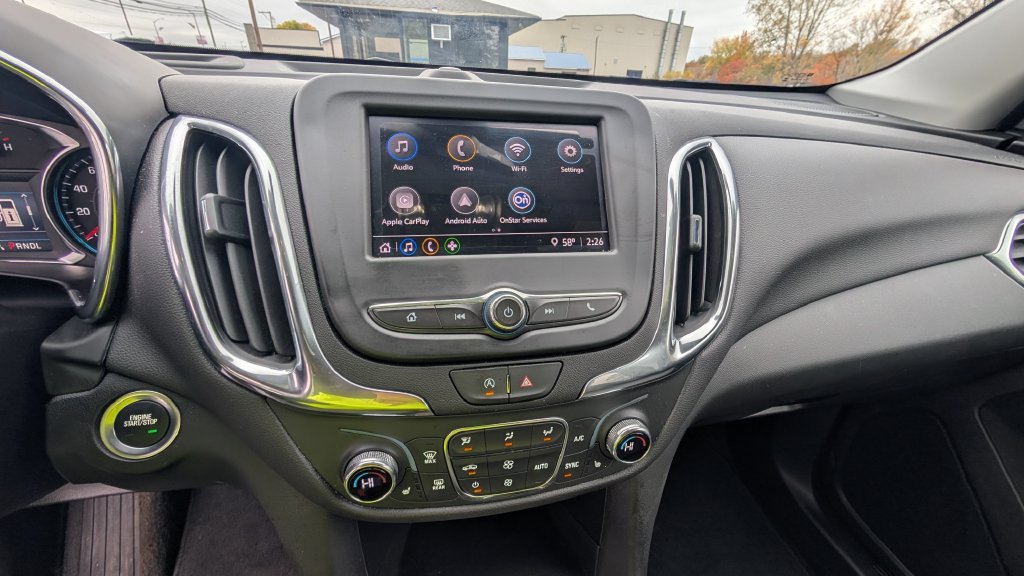 Used 2024 Chevrolet Equinox LT AWD/4WD image 10