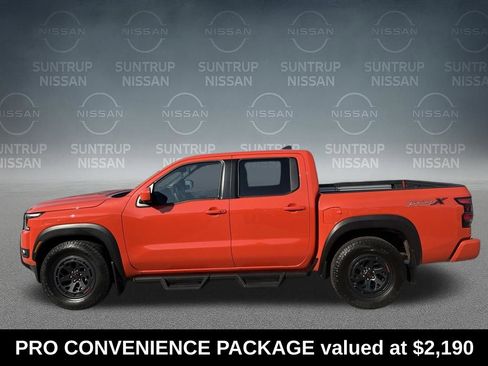 Used 2025 Nissan Frontier Pro-X w/ Pro Convenience Package RWD image 2