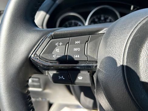 Used 2025 MAZDA CX-5 AWD 2.5 S w/ Preferred Package image 26