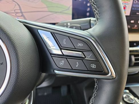 Used 2026 Buick Enclave Preferred w/ Power Package FWD image 26