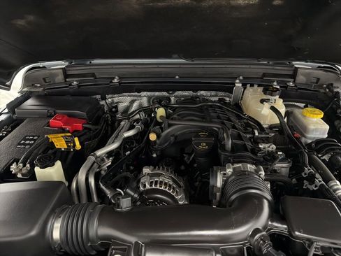 Used 2024 Jeep Wrangler Unlimited Rubicon image 32