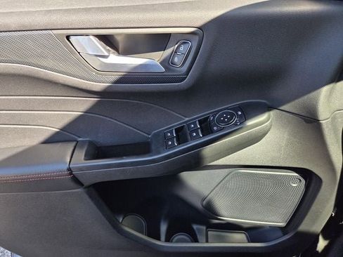 Used 2024 Ford Escape ST-Line w/ Tech Pack #1 image 27