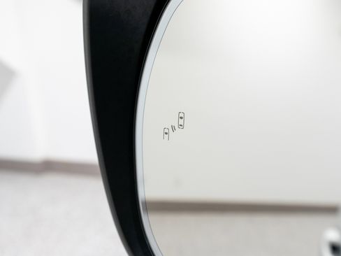 Used 2016 Toyota Land Cruiser image 13