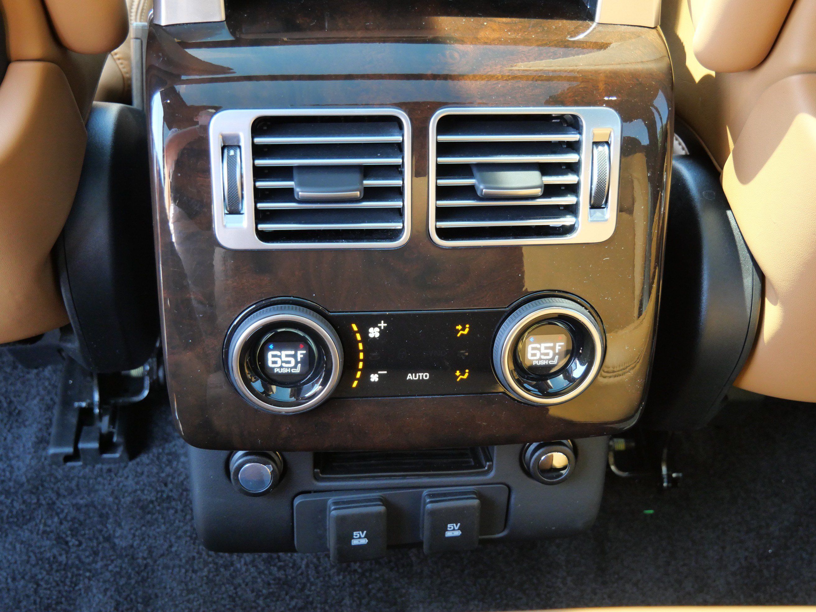 Used 2020 Land Rover Range Rover Autobiography AWD/4WD image 16