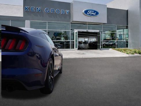 Used 2024 Volkswagen Atlas Cross Sport SE image 14